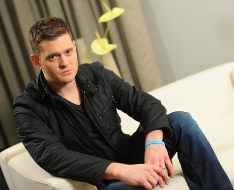 michael bublé michael bublé in pictures heart 80s christmas songs