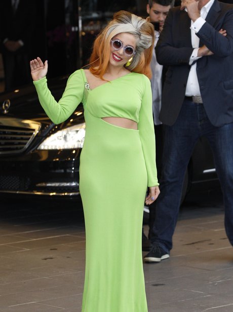 Lady Gaga! - Guess The Celebrity Real Name - Heart